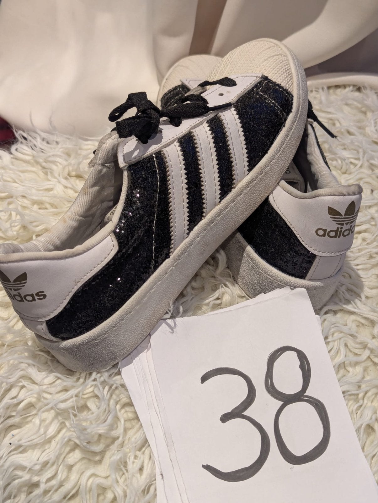 Adidas Superstar sneakers zwart/wit maat 38, Zwart, Ophalen of Verzenden, Sneakers of Gympen, Gedragen