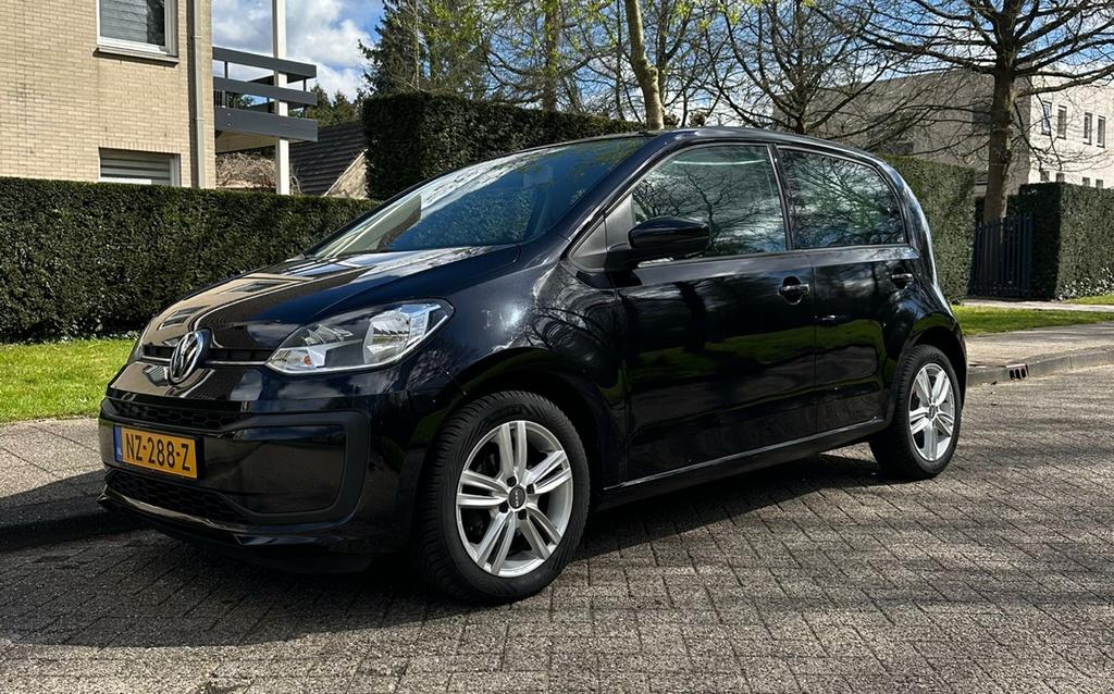 Volkswagen up! 1.0 44KW 3-DRS 2017 Zwart, Auto's, Volkswagen, Voorwielaandrijving, Stof, 4 stoelen, Zwart