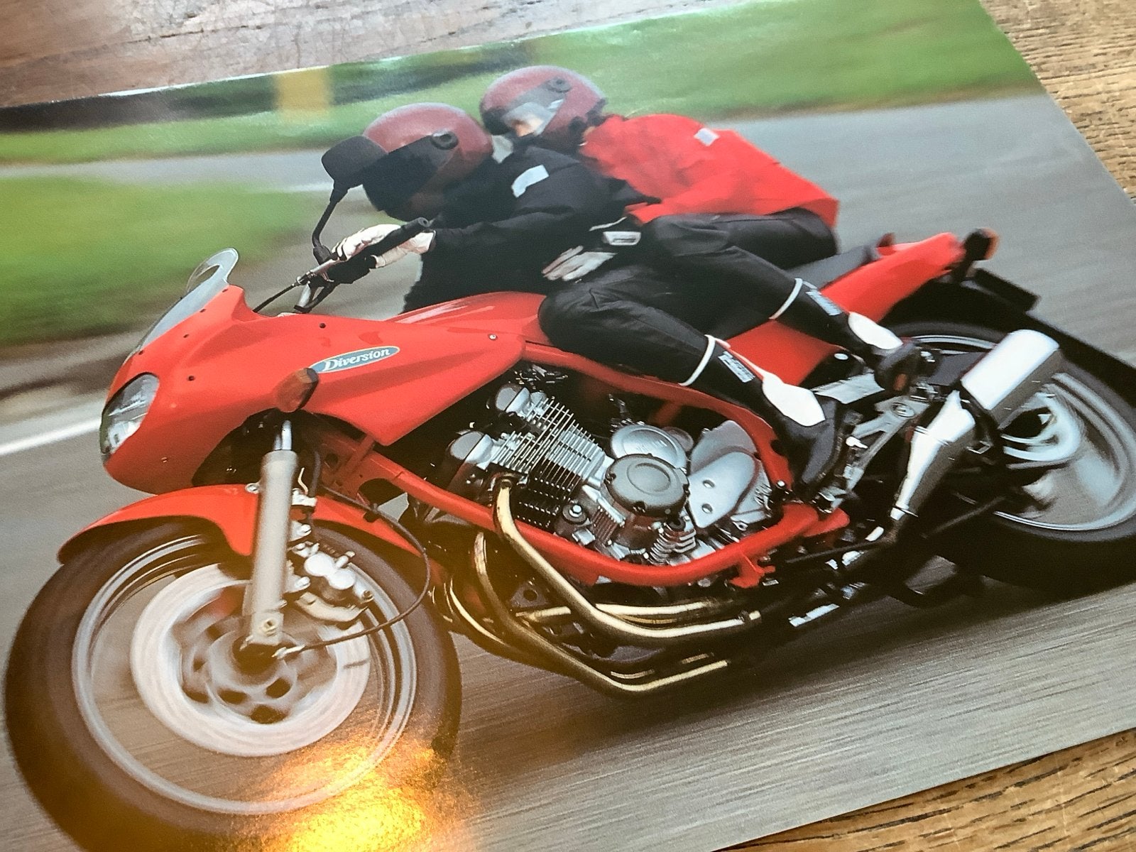 Yamaha Diversion Motorfiets Brochure / folder.       (91), Verzenden, Yamaha