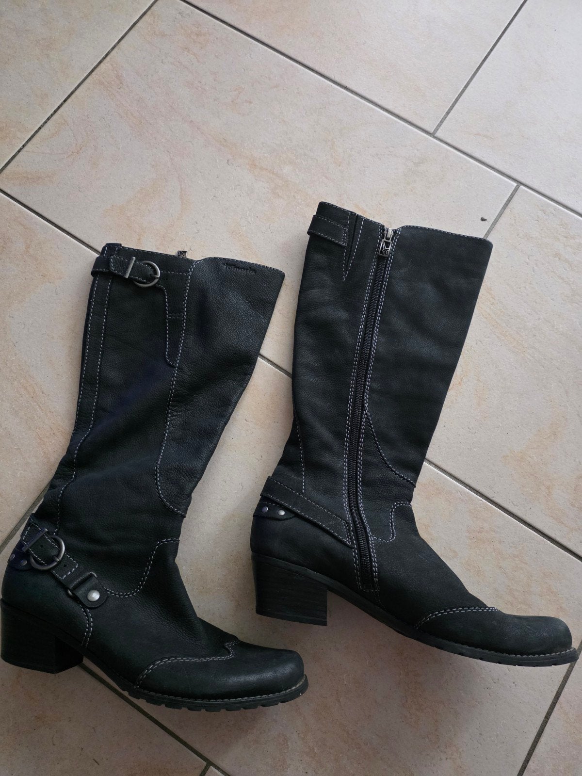 Tamaris zwarte leren laarzen met hak, Kleding | Dames, Schoenen, Tamaris, Hoge laarzen, Zwart, Ophalen of Verzenden