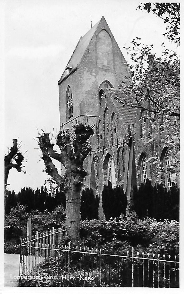 Loppersum ned herv kerk oude ongelopen ansichtkaart 5077, Ophalen of Verzenden, 1960 tot 1980, Ongelopen