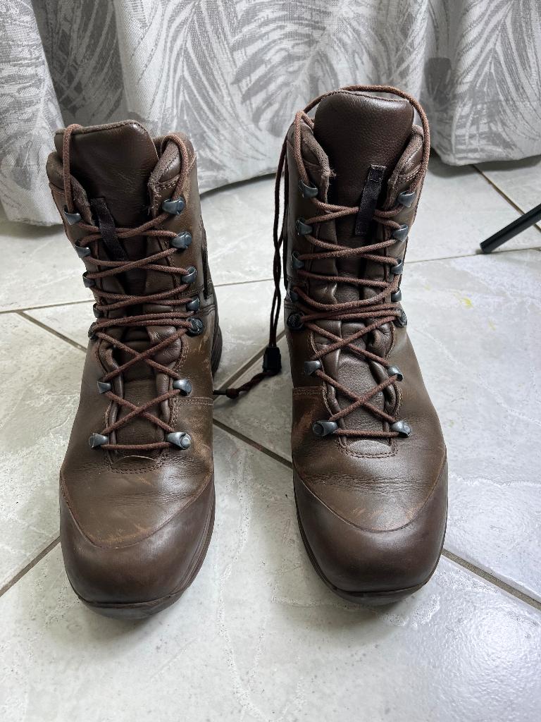 Gedragen paar HAIX Mondo legerschoenen maat 295S 46, Verzenden, Gebruikt, Schoenen