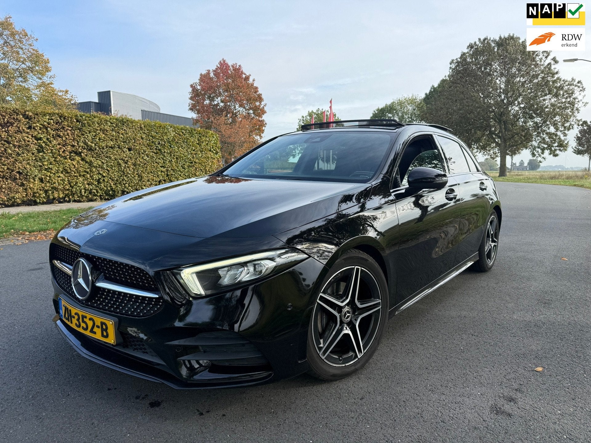 Mercedes-Benz A-klasse 180 Business Solution AMG Night Upgra, 136 pk, 4 cilinders, Zwart, Origineel Nederlands