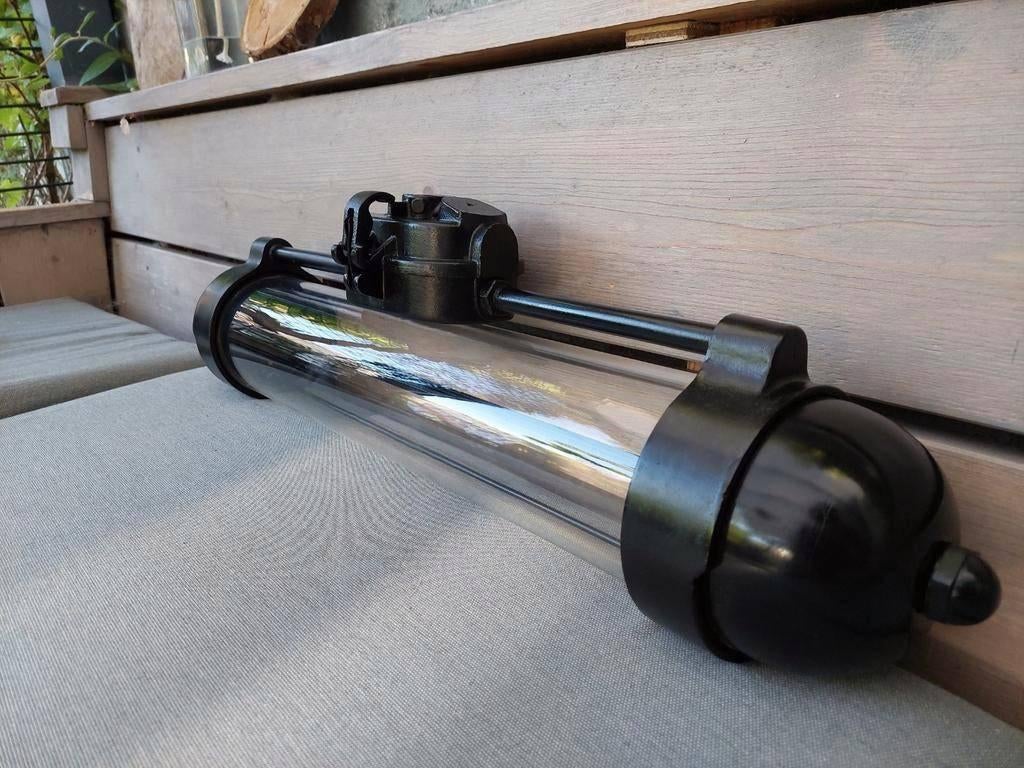 STOER!!! Industriële TL lamp LED bully! Hellux., Huis en Inrichting, Lampen | Hanglampen, Ophalen, Nieuw, Glas, Minder dan 50 cm