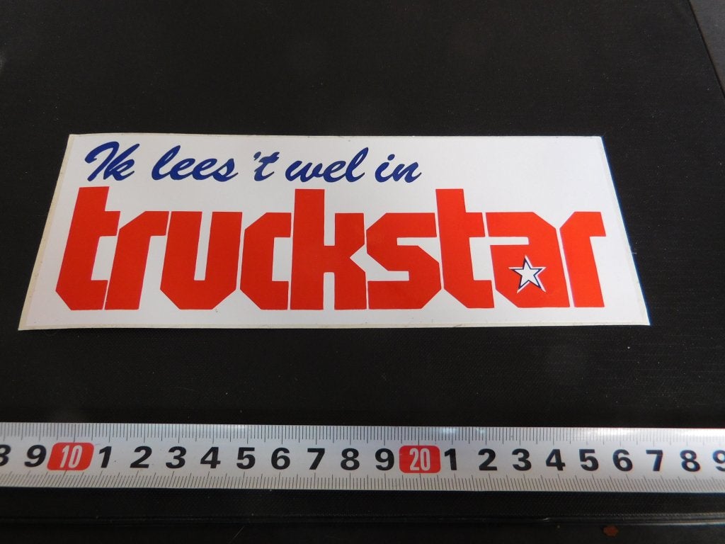 sticker Ik lees 't wel in TRUCKSTAR, Ophalen of Verzenden, Zo goed als nieuw