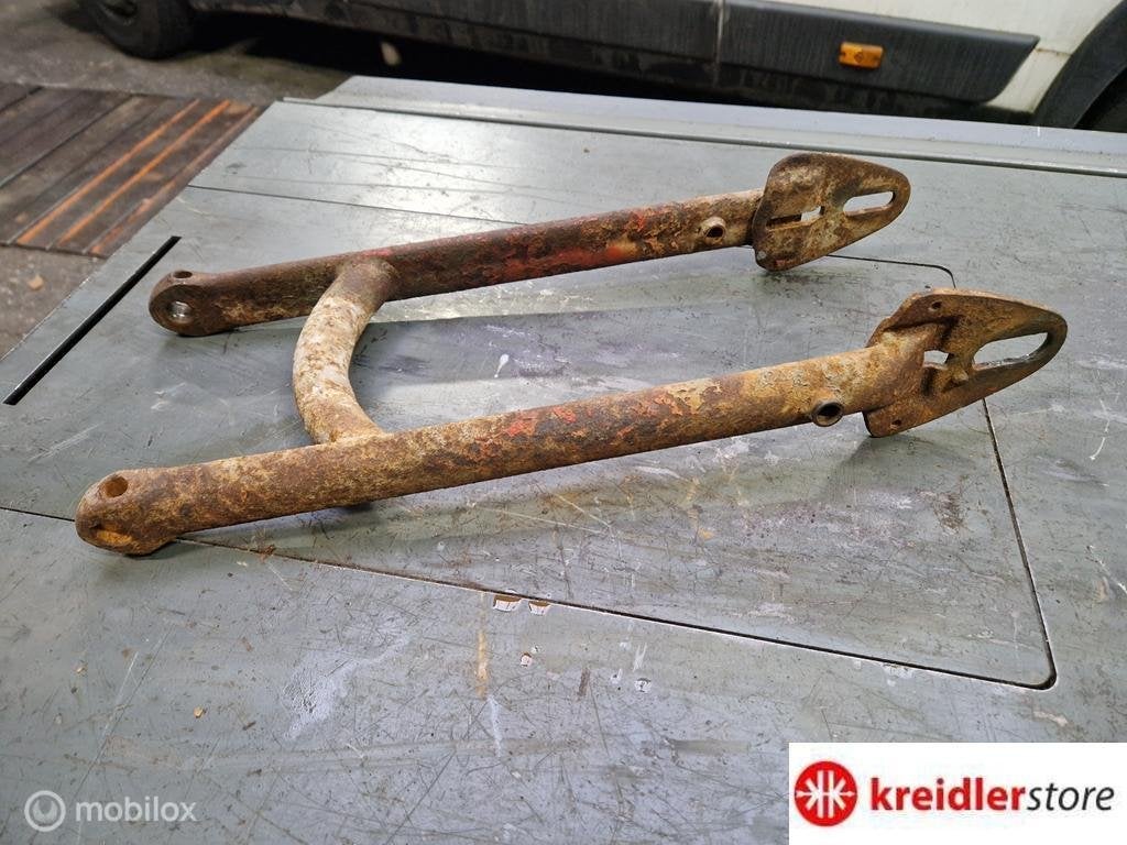 Kreidler achterbrug model 1968-1972, Fietsen en Brommers, Brommeronderdelen | Kreidler, Gebruikt, Ophalen of Verzenden
