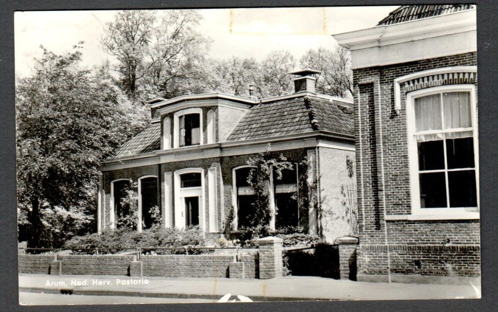 Oude Ansicht - Arum - Ned. Herv. Pastorie 1964 - Frl., Ophalen of Verzenden, 1960 tot 1980, Gelopen, Friesland