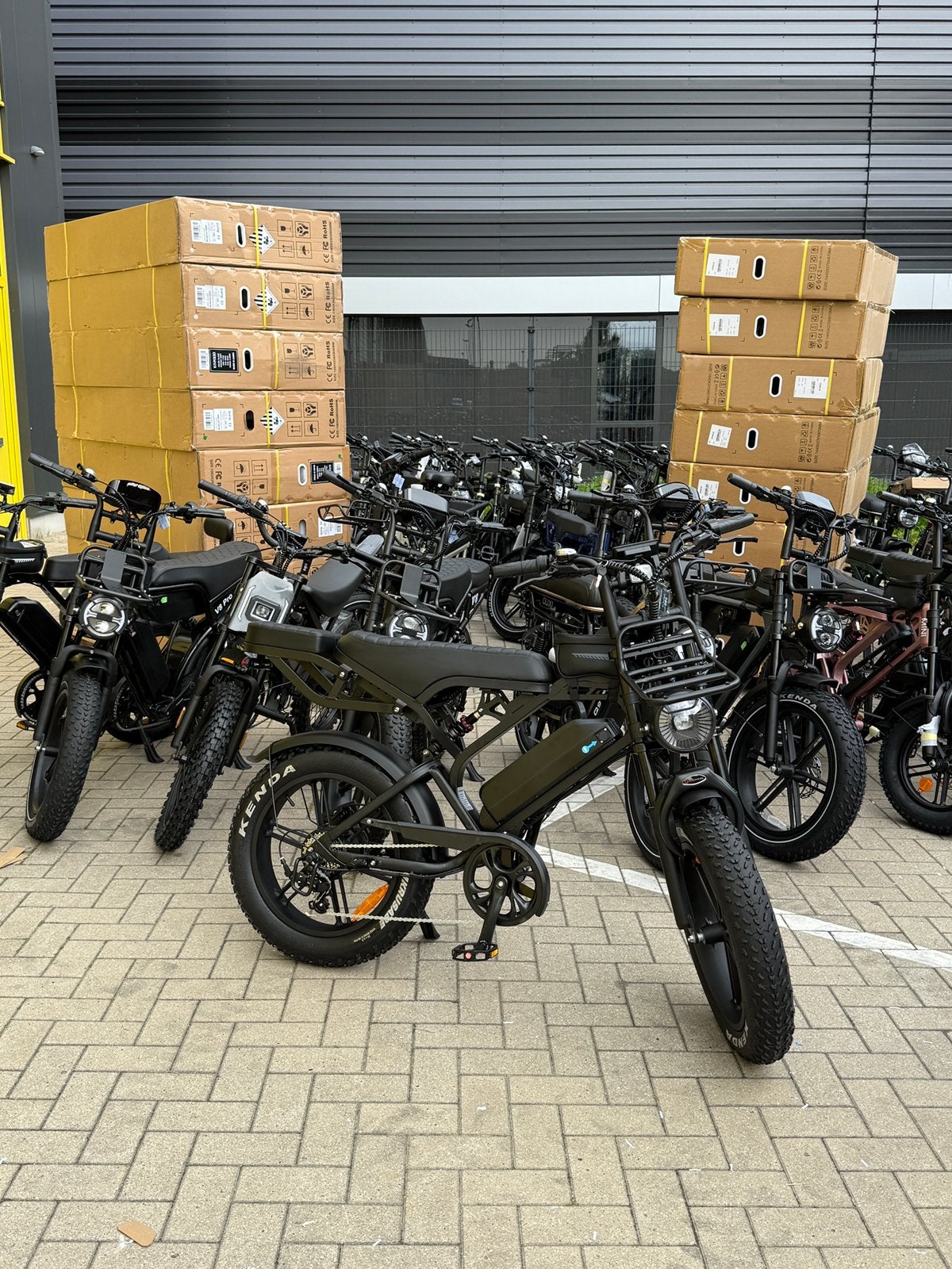Fatbike GT2000 - v20 - v8- GT16  - mini rijklaar!Op voorraad, Fietsen en Brommers, Elektrische fietsen, 59 cm of meer, Ophalen of Verzenden