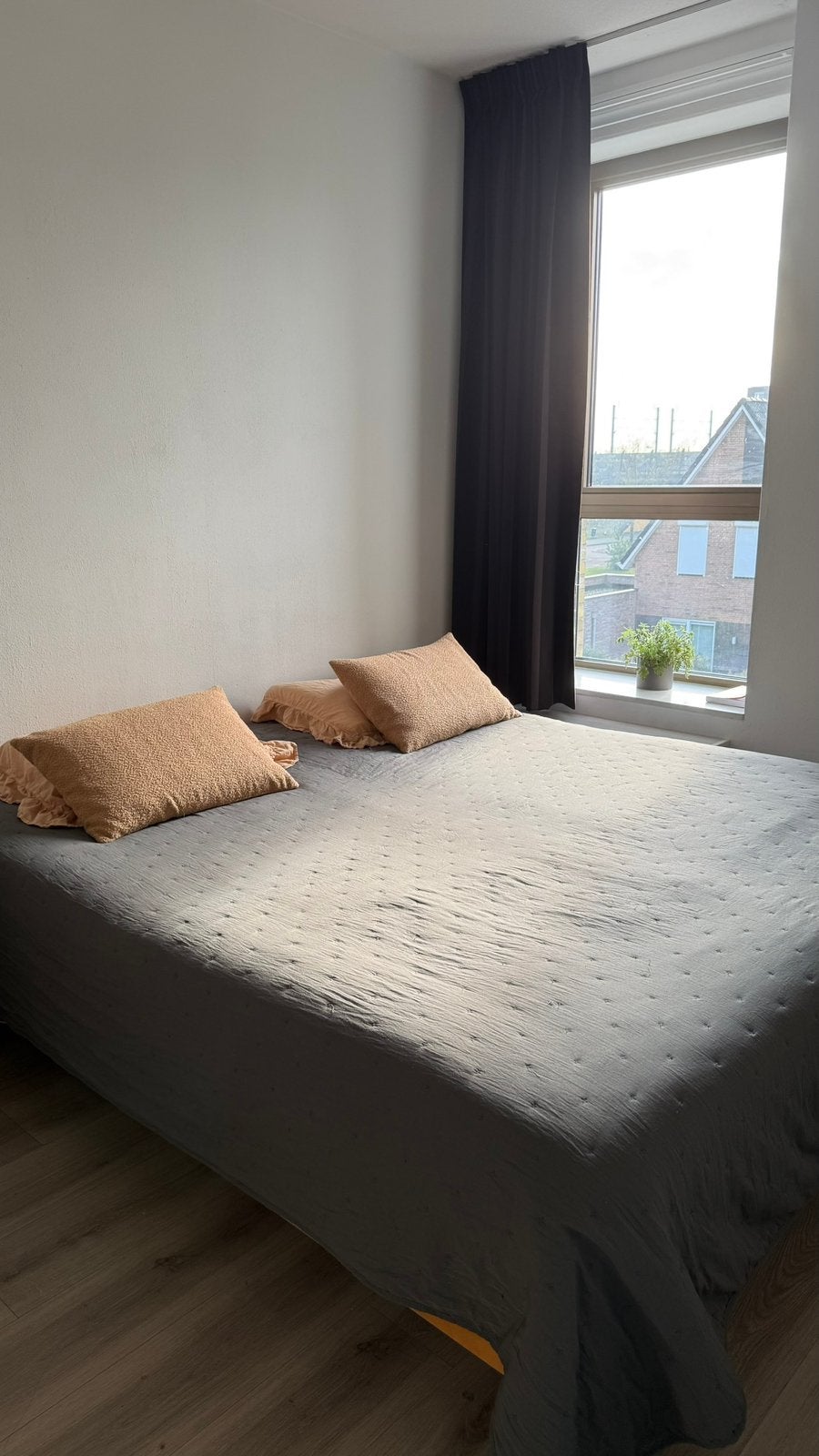 Bedsprei 260x260 cm – In uitstekende staat, Ophalen of Verzenden, Zo goed als nieuw, Tweepersoons, Grijs