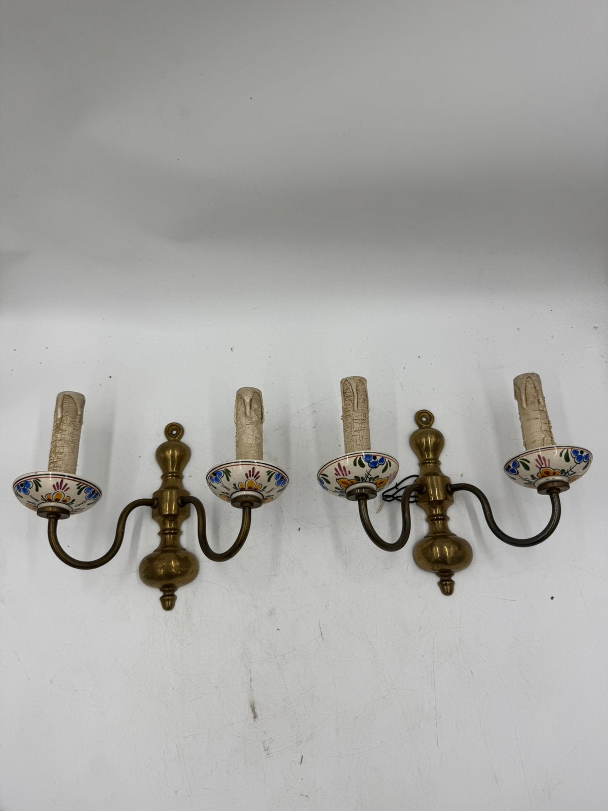 Paar Antieke Oud-Hollandse Messing Wandblakers met  Keramiek, Ophalen of Verzenden