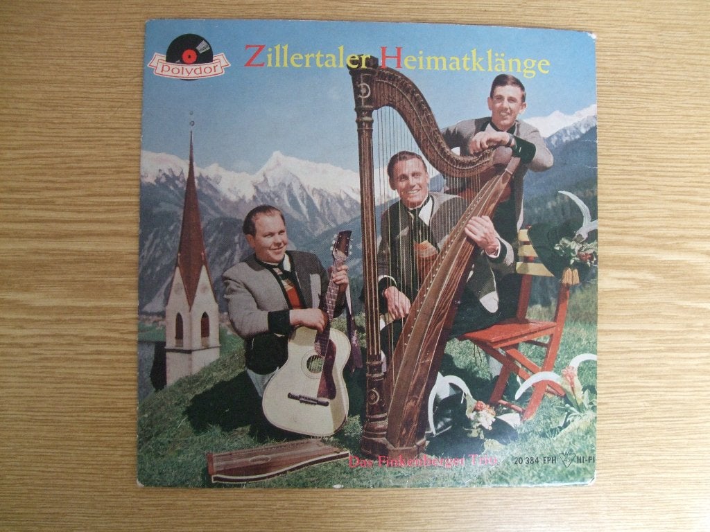 EP  DAS FINKENBERGER TRIO     WENN ES SCHNEIT IM ZILLERTAL, 7 inch, Ophalen of Verzenden, Zo goed als nieuw, EP