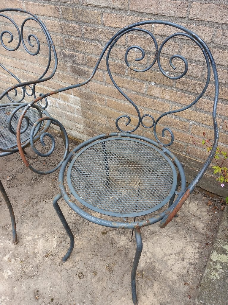 Bistro set stoelen en tafel (oud ijzer), Ophalen, Gebruikt, Rond, Metaal