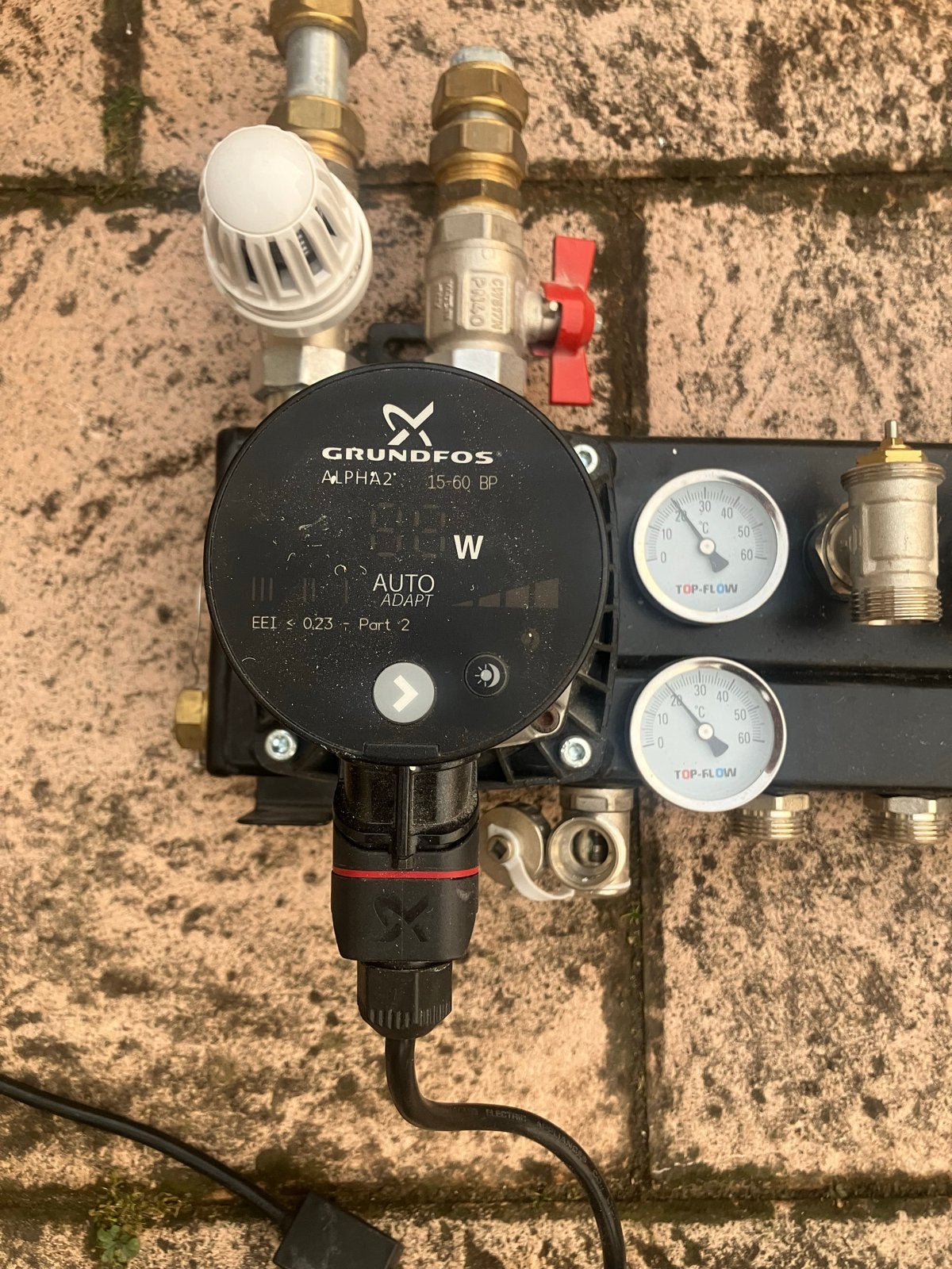 11-Groep verdeler met Grundfos ALPHA2 15-60 BP, Doe-het-zelf en Verbouw, Ophalen, Gebruikt, Minder dan 30 cm, Overige typen