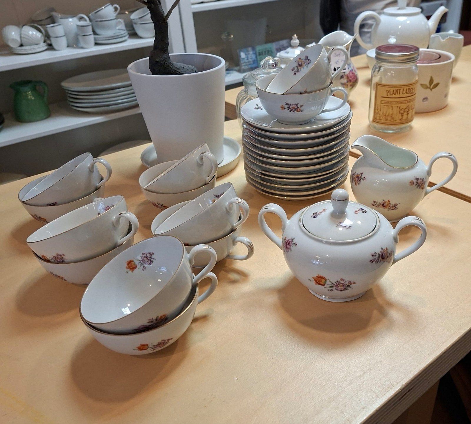 Vintage Kahla Theeservies - Bloemmotief & Gouden Randjes, Ophalen