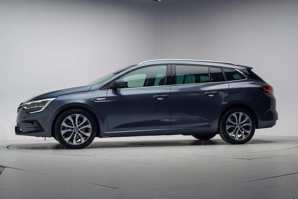 Renault Mégane E-Tech ESTATE 1.6 E-Tech Plug-In Hybrid 160, Auto's, Renault, Automaat, 77 km/l, Gebruikt, 4 cilinders