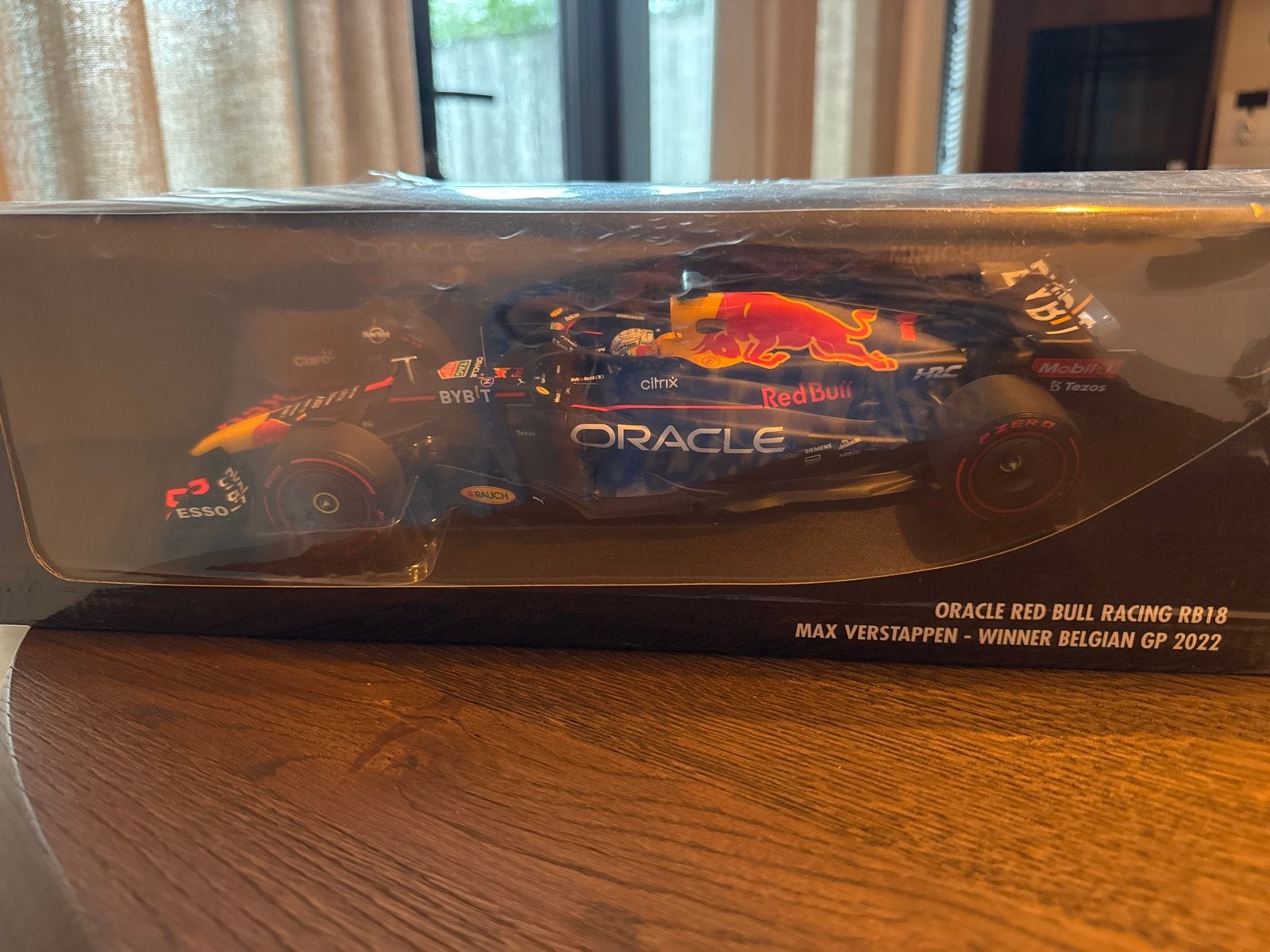 Minichamps Red Bull RB18 Max Verstappen Belgische GP 2022, Hobby en Vrije tijd, Modelbouw | Auto's en Voertuigen, Overige merken