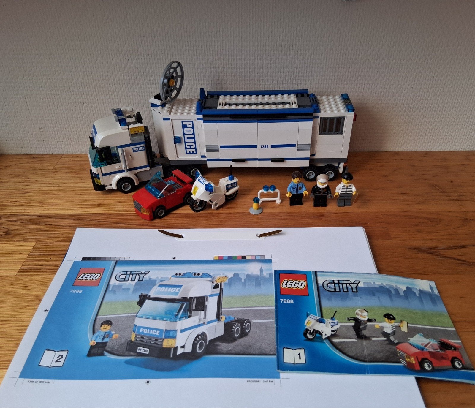 Lego city politie Patrouillewagen + boef 7288 complete set, Ophalen of Verzenden