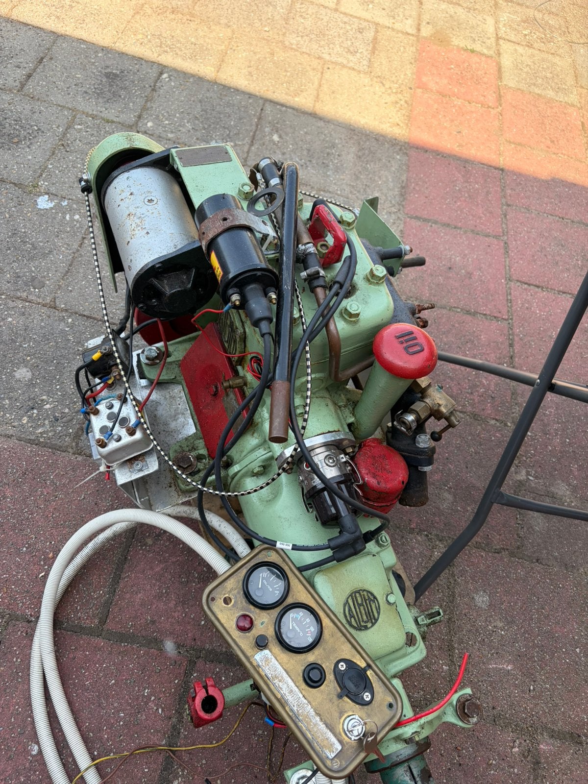2x Albin o21, Watersport en Boten, Ophalen, Gebruikt, Benzine