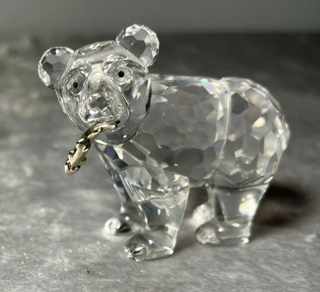 Swarovski Grizzly Beer Jong incl doos en certificaat, Verzamelen, Swarovski, Ophalen of Verzenden, Nieuw, Figuurtje