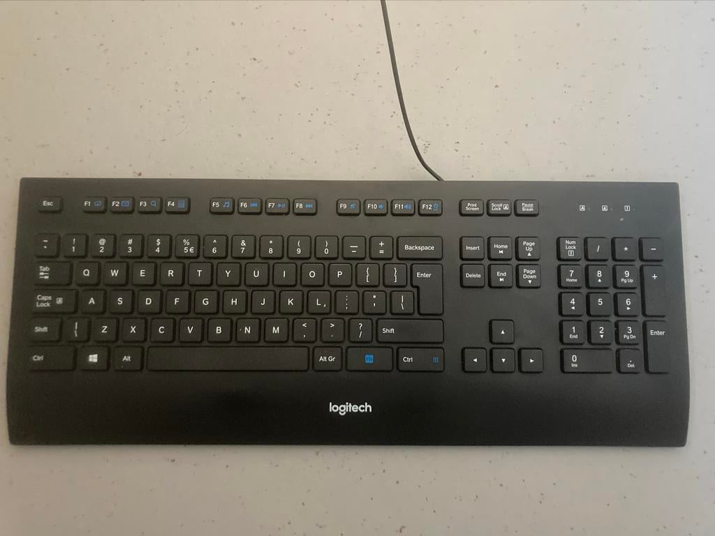 Logitech K280e Bedraad Toetsenbord - QWERTY, Computers en Software, Toetsenborden, Ophalen of Verzenden, Qwerty, Gebruikt, Bedraad