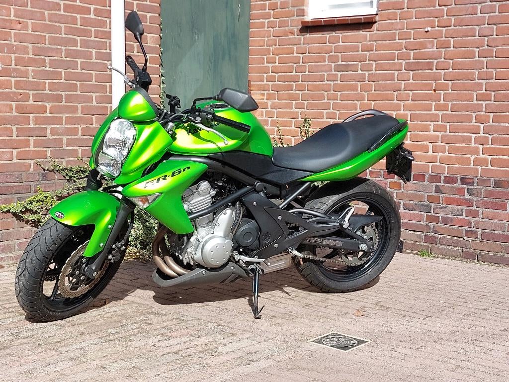 Kawasaki ER-6N, 2 cilinders, Gebruikt, Particulier, Meer dan 35 kW