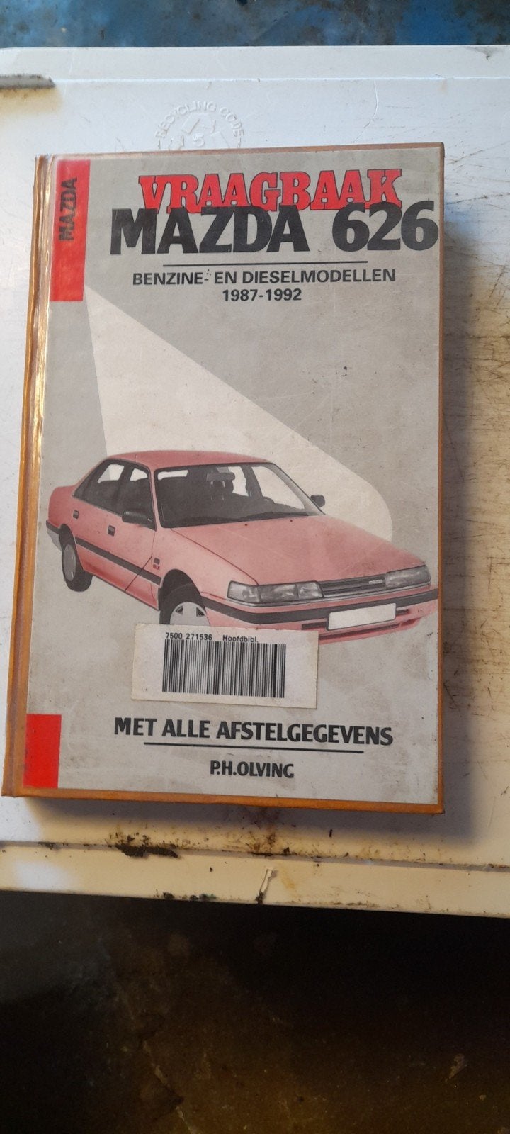 Vraagbaak Mazda 626 Benzine- en Dieselmodellen 1987-1992, Ophalen
