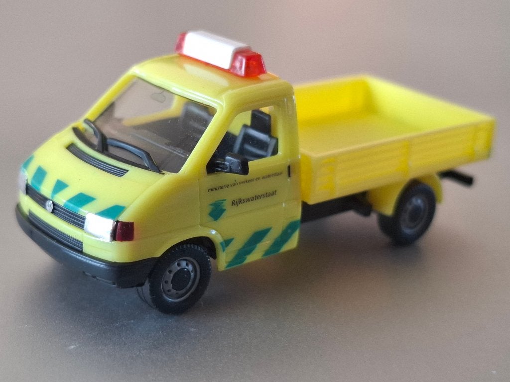 1:87 Volkswagen VW T4 Rijkswaterstaat AWM in OVP € 17,5, Verzenden, Zo goed als nieuw, Auto, AWM