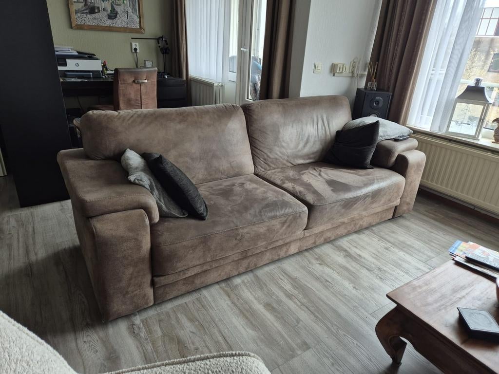 Comfortabele 3-zitsbank in taupe stof. Staat in venlo, Huis en Inrichting, Banken | Bankstellen, Ophalen, Modern, Comfortabel