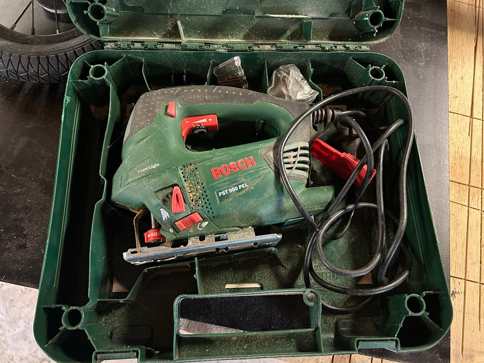 Bosch PST 900 PEL Decoupeerzaag - Gebruikt, Ophalen, Gebruikt, 600 tot 1200 watt, Decoupeerzaag