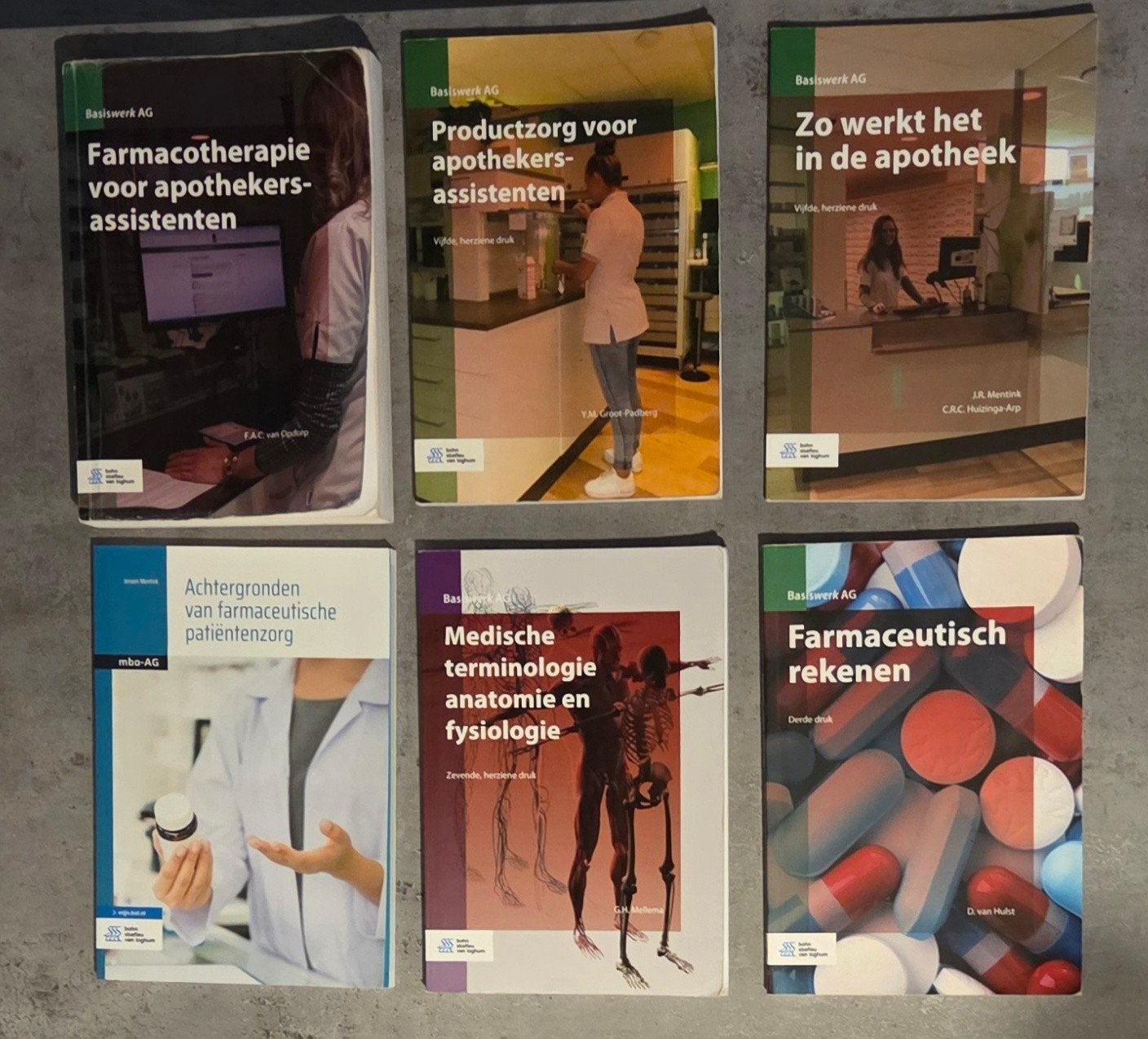 Boekenpakket opleiding mbo Apothekersassistent, Boeken, Studieboeken en Cursussen, Ophalen of Verzenden, Beta, Gelezen, MBO
