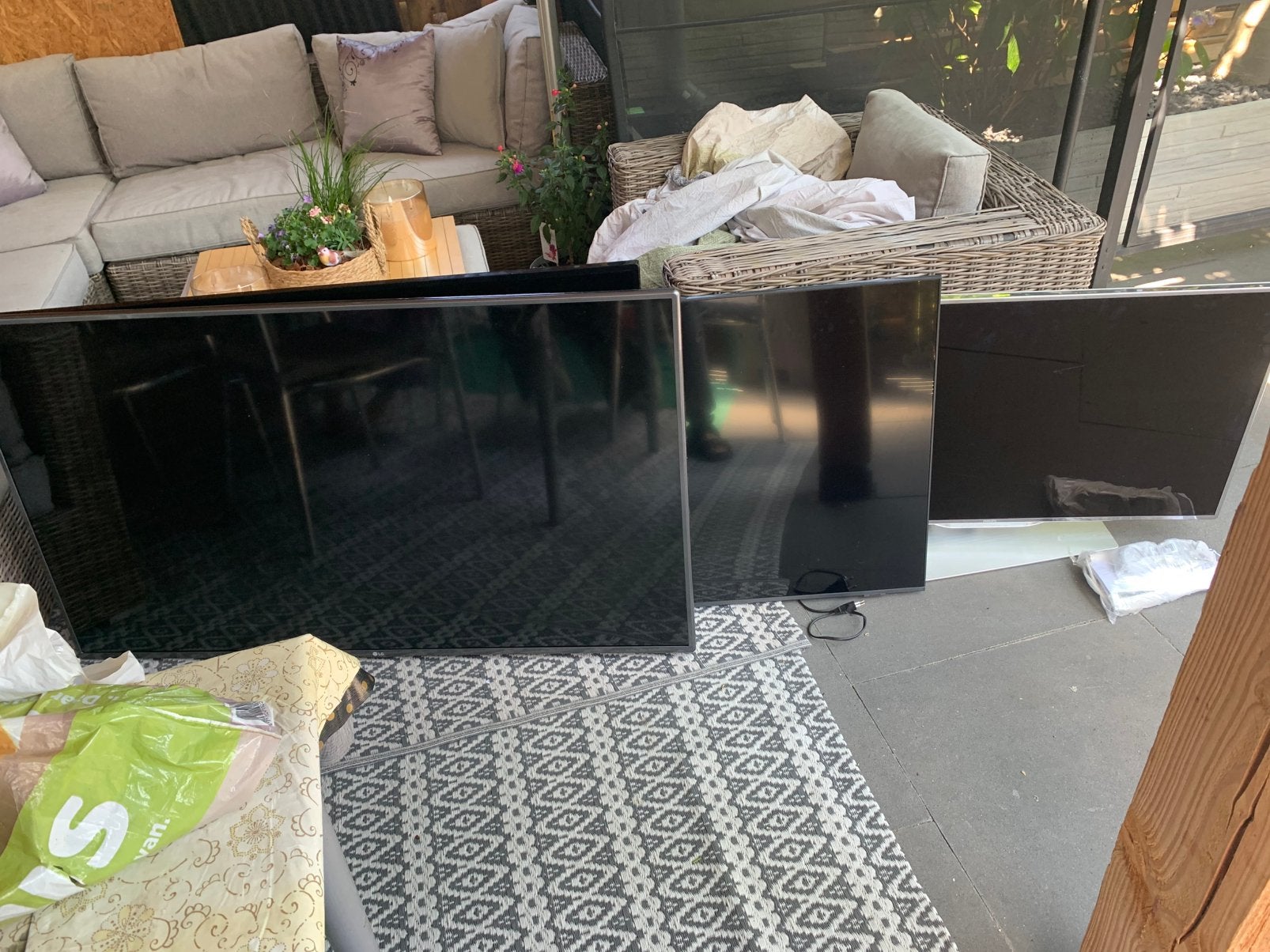 Partij tv’s LG, toshiba, phillips, samsung, Ophalen, 50 Hz, Zo goed als nieuw, 100 cm of meer