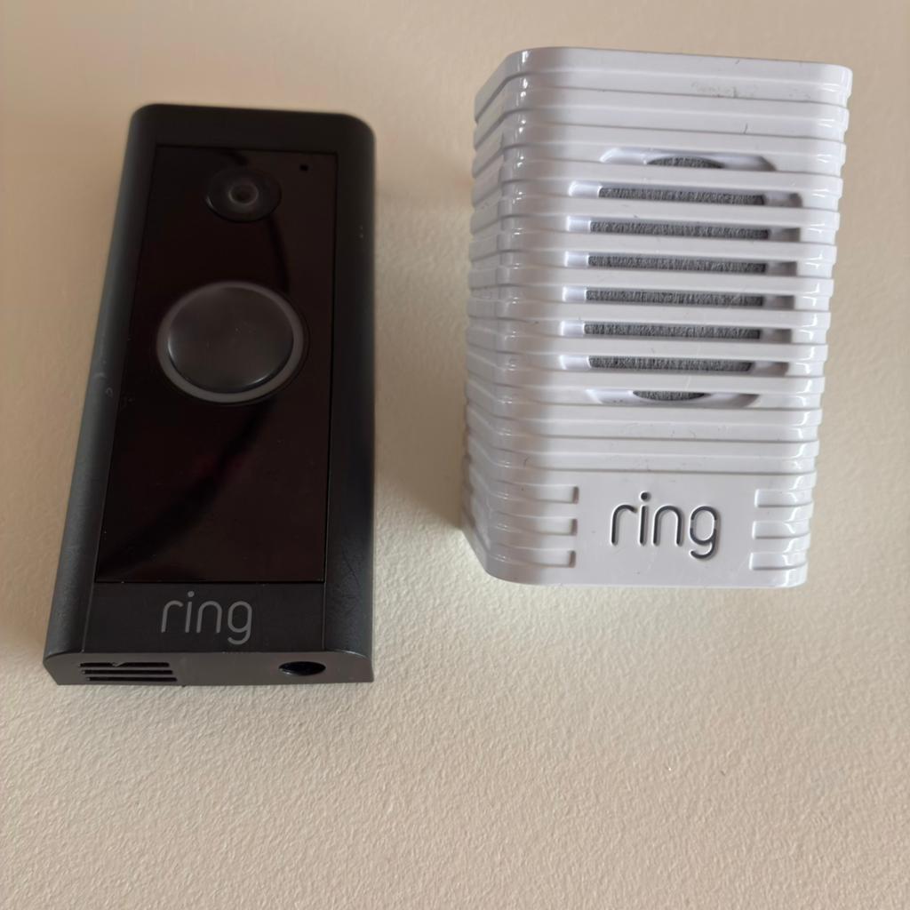 Hele nette Ring camera deurbel met originele witte chime, Huis en Inrichting, Deurbellen, Ophalen of Verzenden, Ingebouwde camera