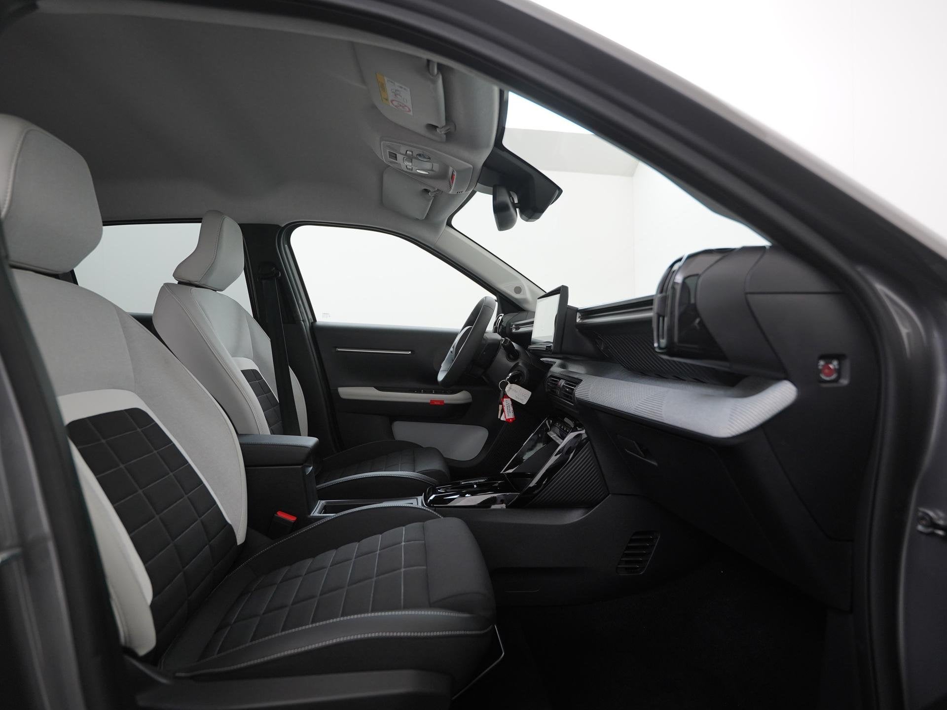 Citroen Ë-C3 Max 113pk 44 kWh | 3 Fase | SOH 100% | Carplay, Auto's, Gebruikt, Leder en Stof, 320 km, 550 kg
