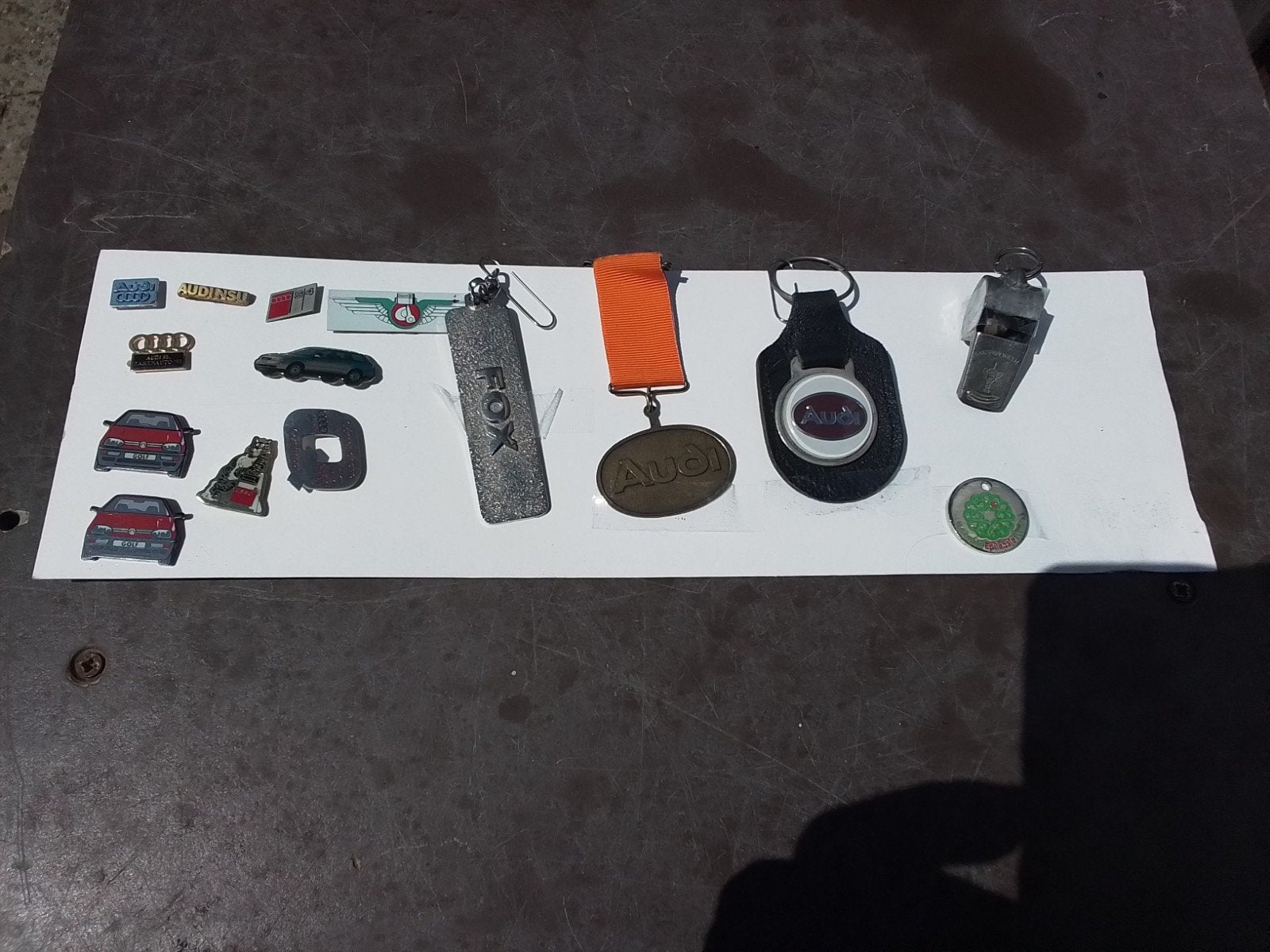 pins, vw golf audi speltjes oltimer, Ophalen of Verzenden, Gebruikt