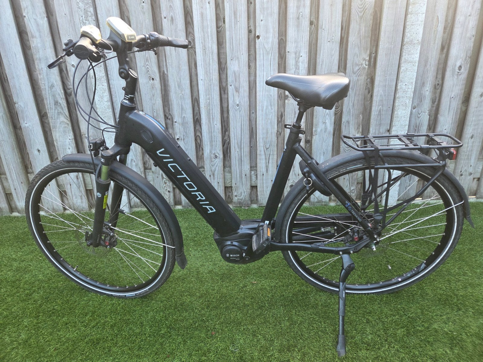 Victoria E-bike 11.4H met Bosch motor, Zo goed als nieuw, 50 km per accu of meer, 55 tot 59 cm, Ophalen