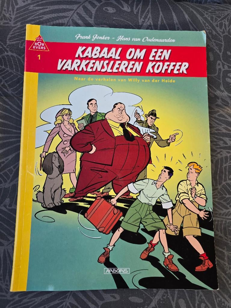 Kabaal om een varkensleren koffer, Ophalen of Verzenden, Gelezen