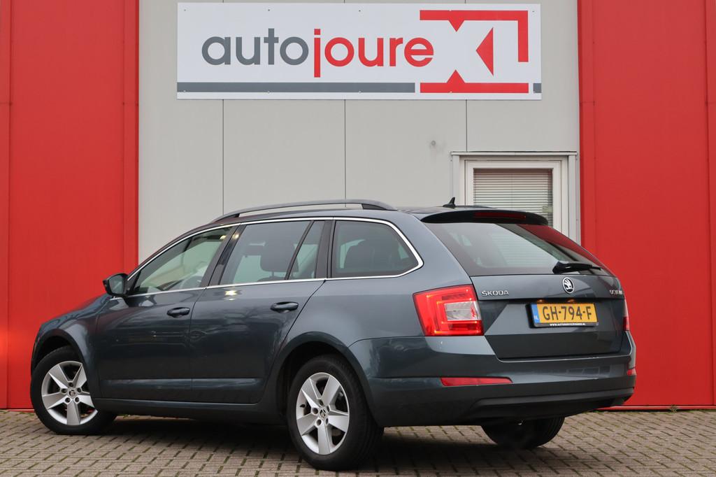 Skoda Octavia Combi 1.2 TSI Greentech Ambition (bj 2015), Auto's, Skoda, Voorwielaandrijving, Euro 5, 4 cilinders, 620 kg