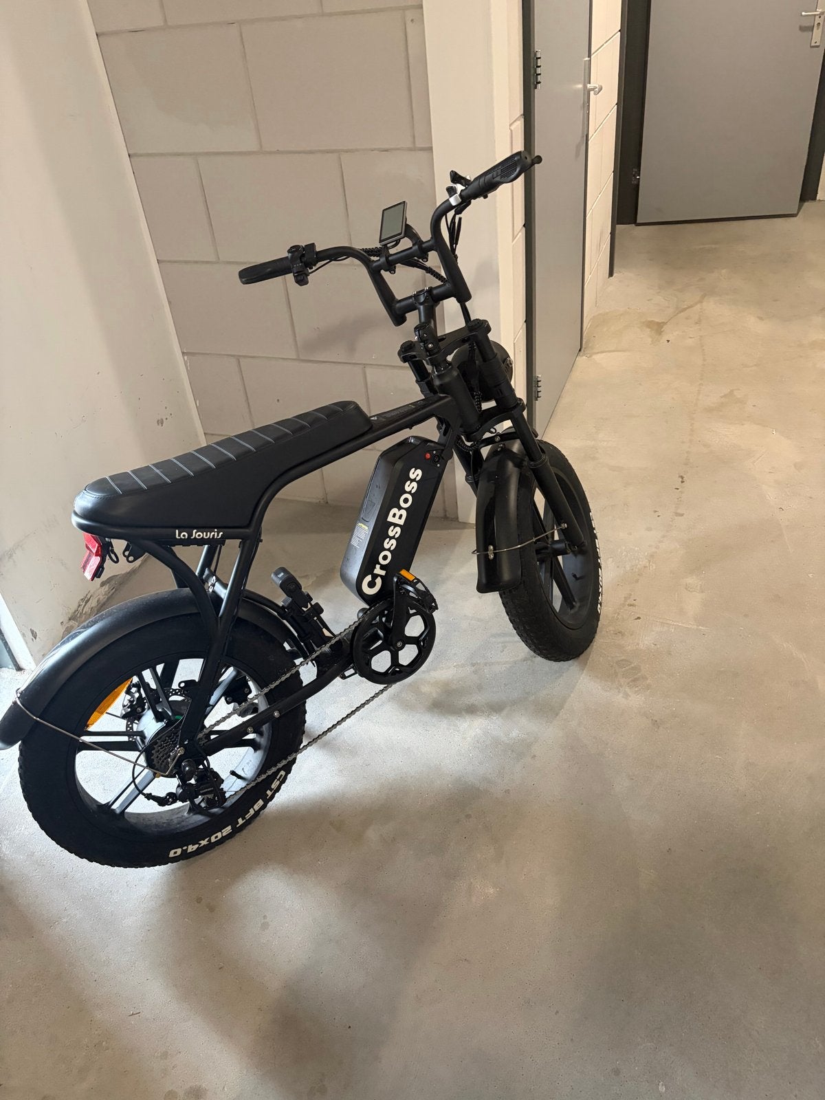 CrossBoss E-bike Fatbike - Zo goed als nieuw, Zo goed als nieuw, 51 tot 55 cm, 50 km per accu of meer, Ophalen