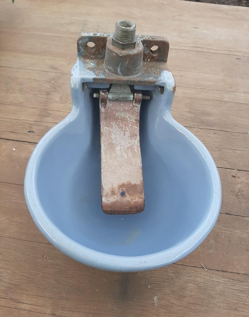Vintage Oude Kiwa Geëmailleerde Gietijzeren Drinkbak, Dieren en Toebehoren, Paarden en Pony's | Verzorgingsproducten, Ophalen