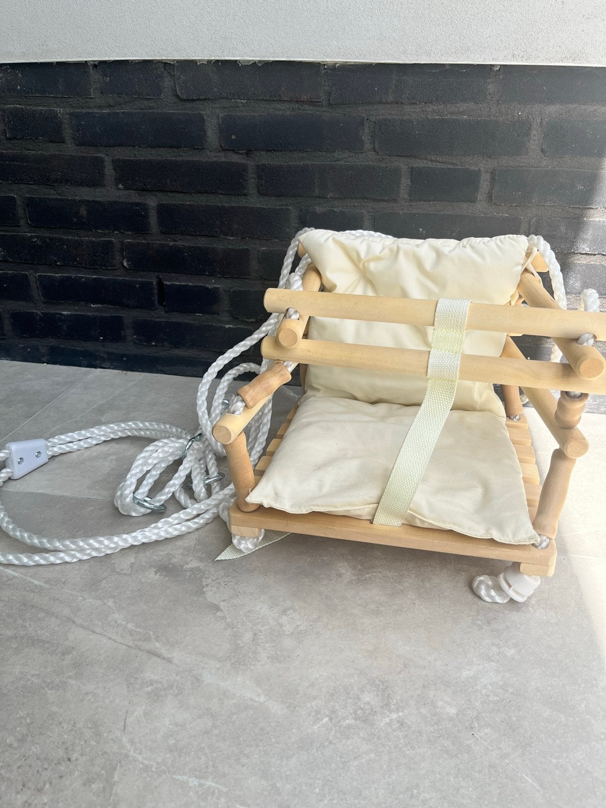 Playtive babyschommel hout beige wit, Ophalen of Verzenden, Zo goed als nieuw, Schommel