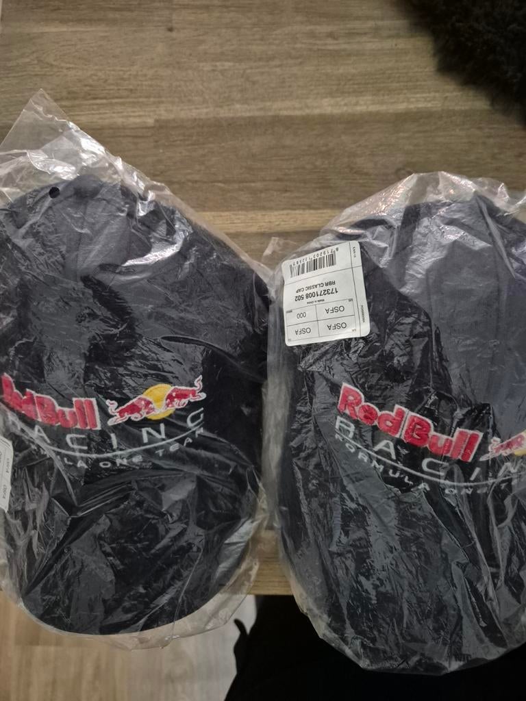 Nieuwe Red Bull Racing F1 Petten - Set van 2, Nieuw, Pet, Red Bull Racing, One size fits all