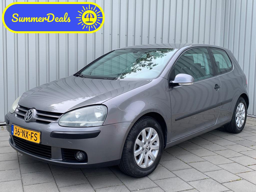 Volkswagen Golf 1.6 FSI Comfortline|Nieuwe Apk|Airco|, Auto's, Voorwielaandrijving, Gebruikt, Zwart, 4 cilinders