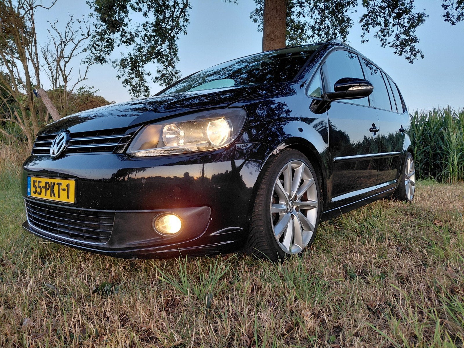 Volkswagen Touran 1.2 TSI 77KW 7 Persoons 2011 Zwart, Voorwielaandrijving, Stof, 4 cilinders, 7 stoelen