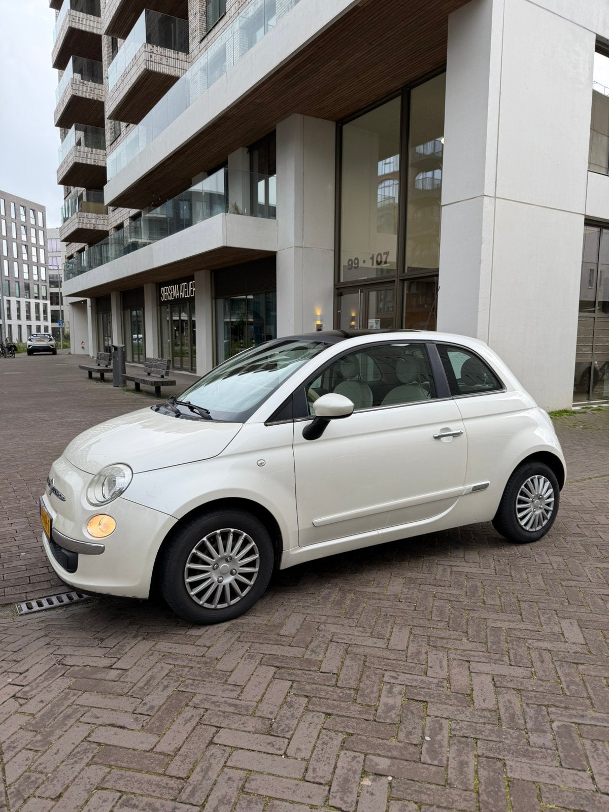 Fiat 500 1.2 2011 Parelmoer wit Automaat Pano Apk Lage Km, Auto's, Fiat, 1242 cc, Origineel Nederlands, Bedrijf, 69 pk