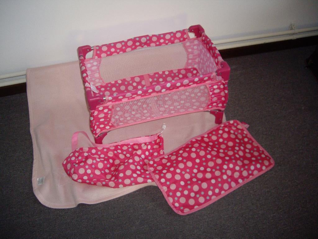 baby born campingbedje+tas+dekentje  excl pop, Ophalen, Zo goed als nieuw, Babypop