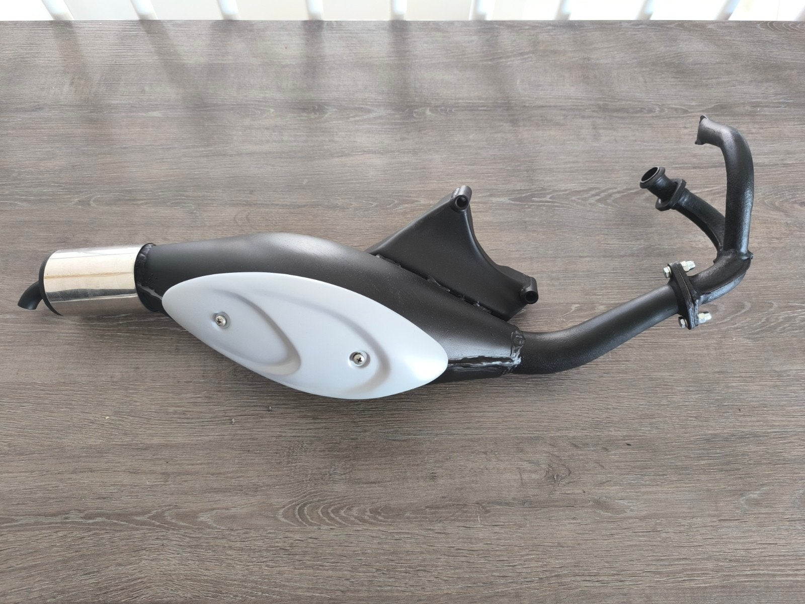 Nette Originele Piaggio Gilera ESM SC08 Uitlaat, Fietsen en Brommers, Brommeronderdelen | Scooters, Ophalen of Verzenden, Gebruikt