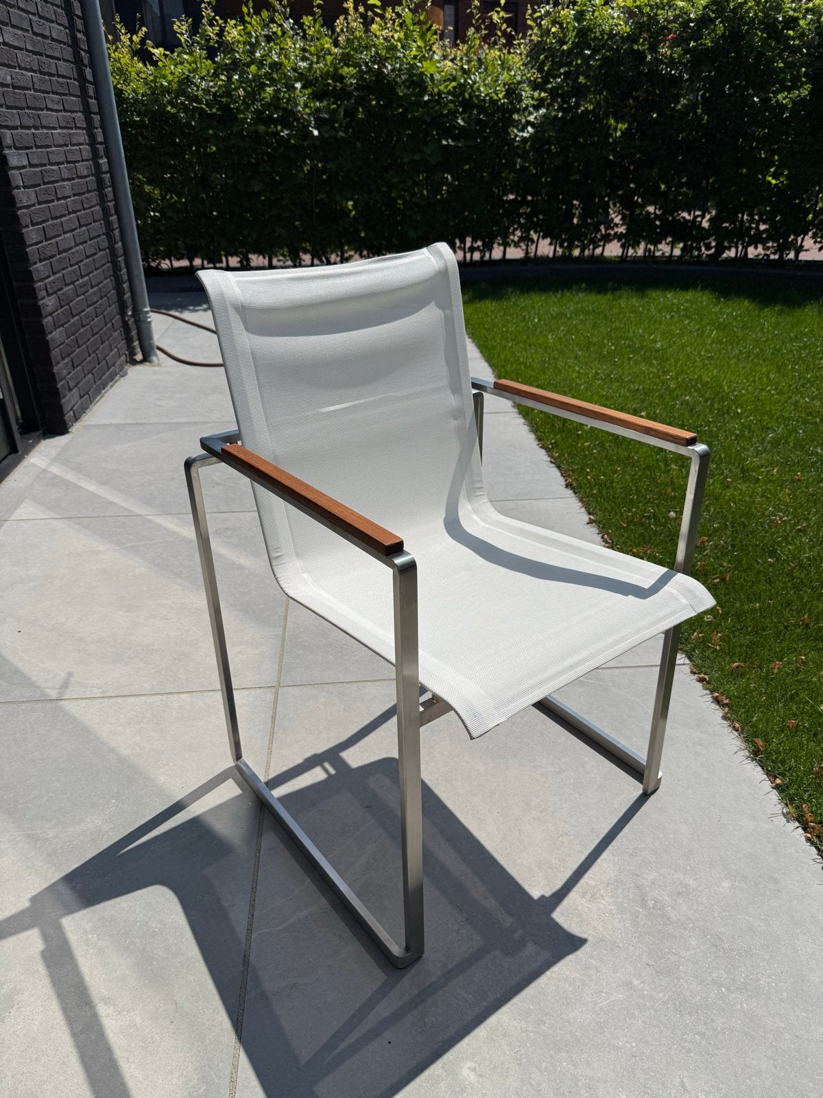 Moderne tuinstoel RVS met teakhouten armleuningen 6 stuks, Tuin en Terras, Tuinstoelen, Ophalen, Zo goed als nieuw, Rvs, Stapelbaar