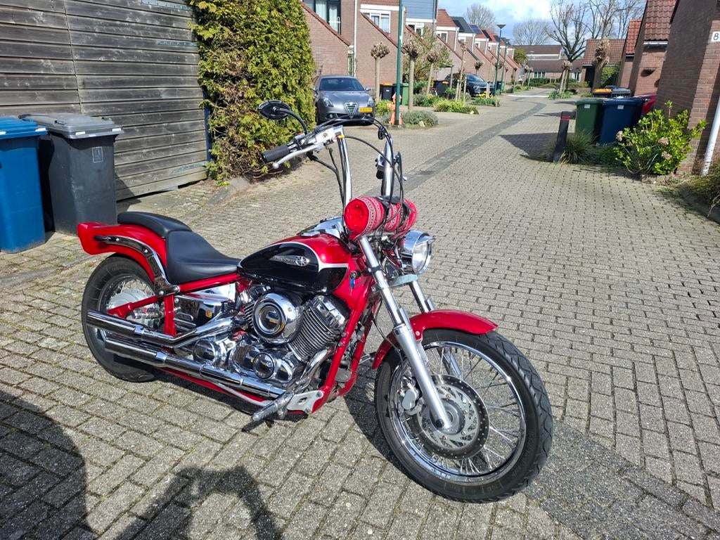 Yamaha DragStar Custom Chopper  2001 650xvs A2 Rood/Zwart, 2 cilinders, LED Verlichting, Chopper, Gebruikt