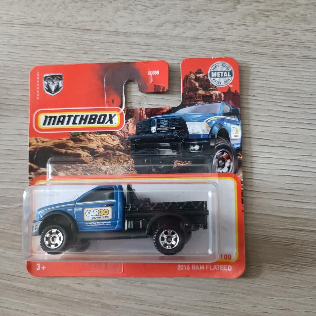 Matchbox 2016 Ram Flatbed blauw, Hobby en Vrije tijd, Ophalen of Verzenden, Nieuw, Auto