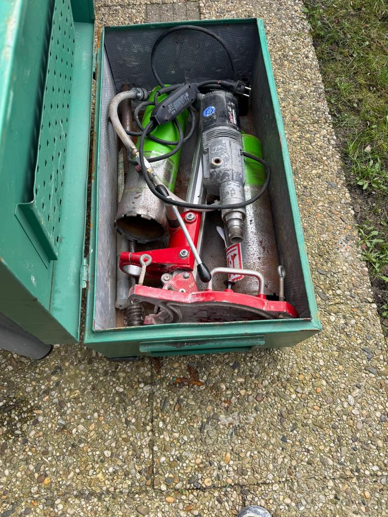 Professionele Kernboormachine met Statief en Boren, Doe-het-zelf en Verbouw, Gereedschap | Boormachines, Ophalen, Gebruikt, 600 watt of meer
